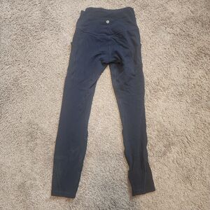 Lululemon athletica align leggings with pockets size 4 true navy